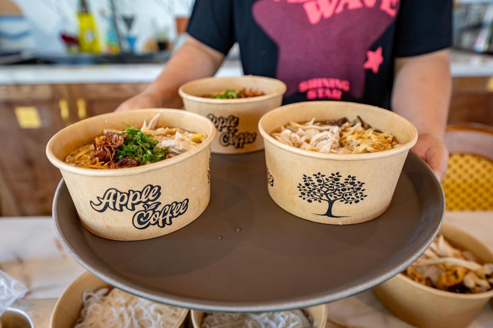 Apple House & Coffee Hotel Ba Ria Bagian luar foto
